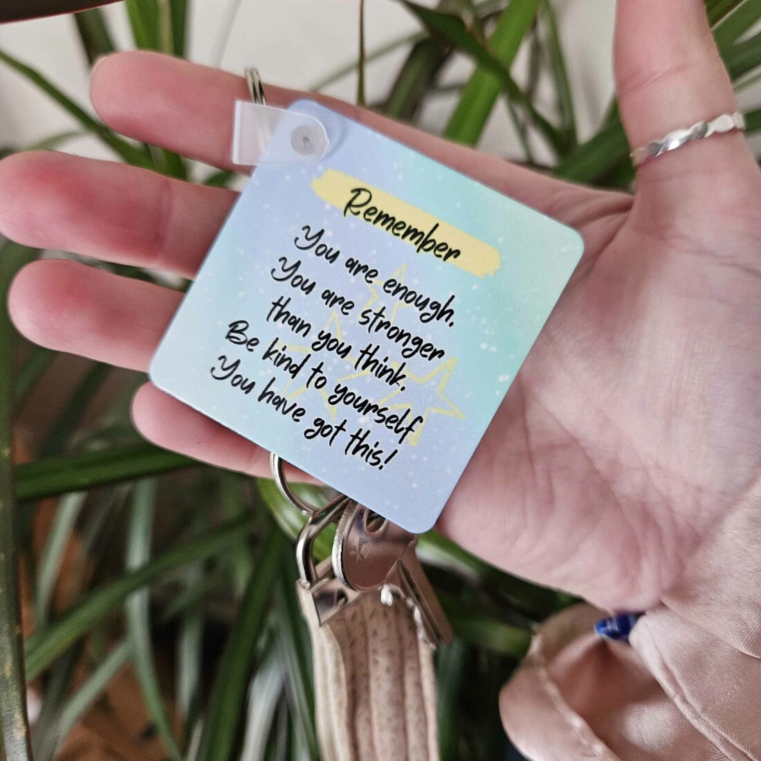 Grounding Keyring with 5,4,3,2,1 Instructions and Affirmation Metal Square - Image 2