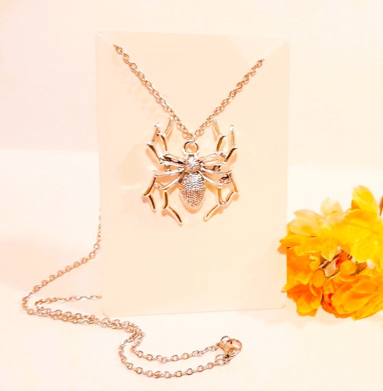 Halloween silver spider necklace with stainless steel lobster clasp chain