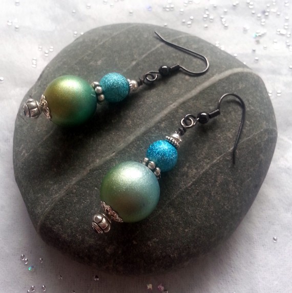 Handmade Green and Blue Drop Earrings – Shimmer Beaded Dangly Earrings with Stardust Accent