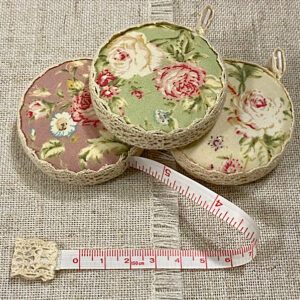 Tailor’s Tape Measure / Vintage Rose