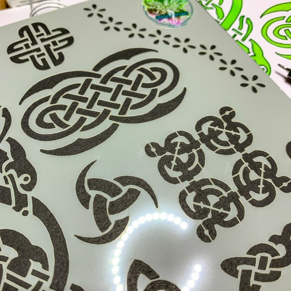 Celtic Journal Stencil Design 2 Close up of top right corner