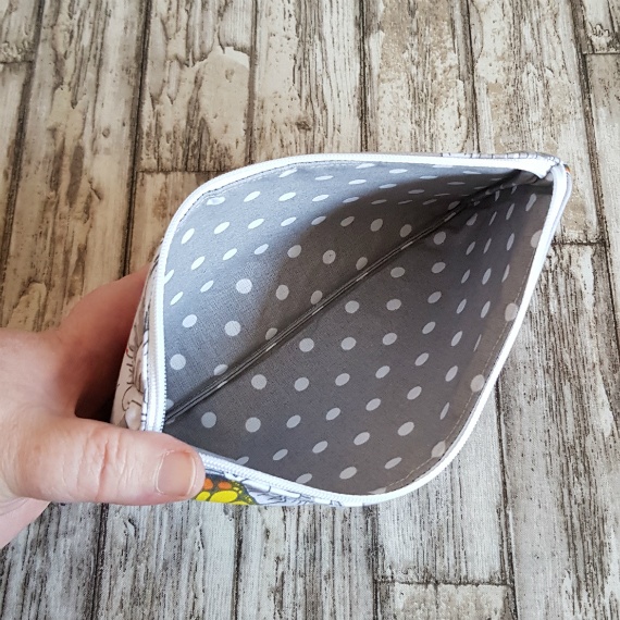 Elegant Grey Butterfly Zipper Pouch – Medium Size Pencil Case, Makeup Bag & Travel Organizer