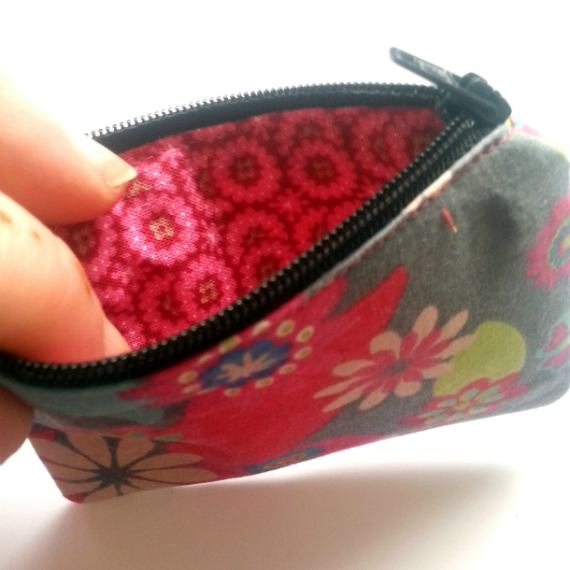 Funky Flowers Zipper Pouch – Colourful Handmade Coin Purse & Small Essentials Organiser