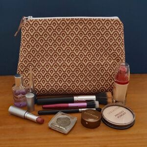 Geometric Print Zipper Bag – Modern Multi-Use Pouch for Makeup, Toiletries, Art & Craft Supplies