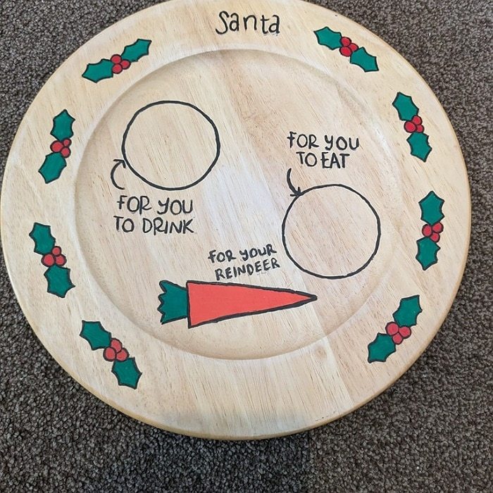 Hand-Painted Christmas Santa Plate - 32 cm Diameter