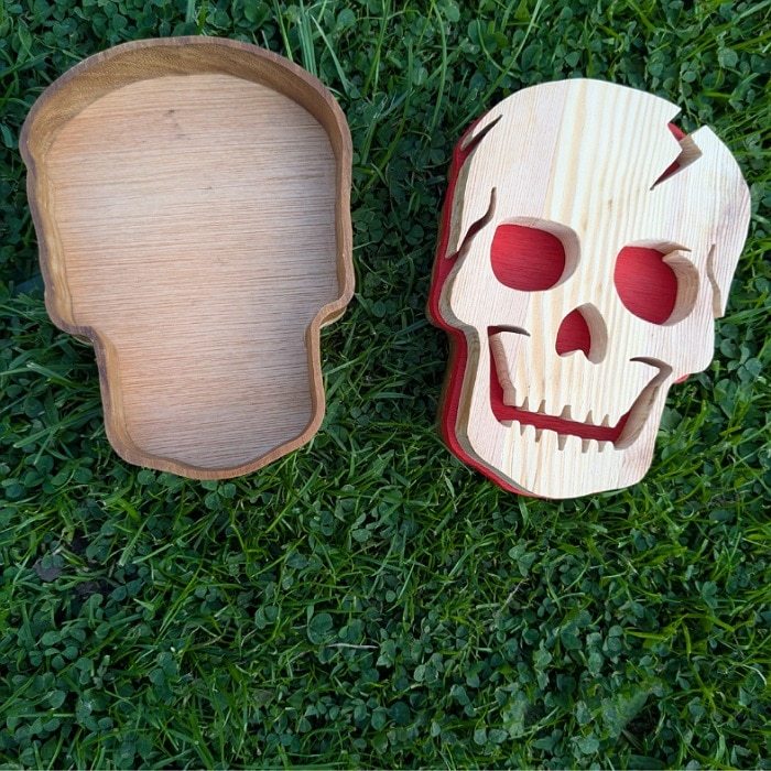 Handcrafted Wooden Skull Keepsake Box - Unique Woodwork Design