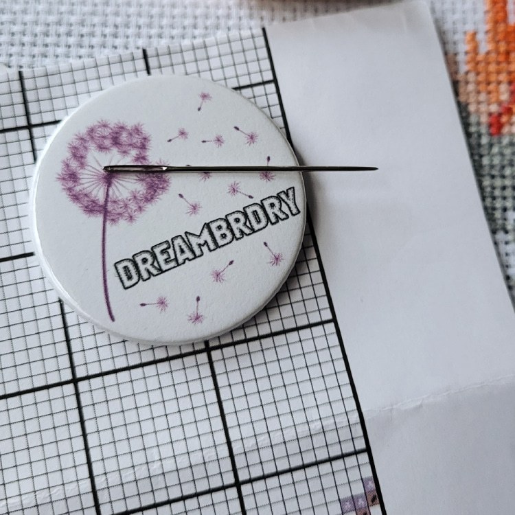 Let It Sew Snowflake Needle Minder - Winter Stitching Accessory - Image 3