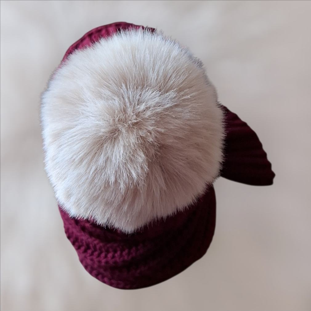 Cozy Ribbed Hat and Scarf Set with Faux Fur Pom-Pom - Winter Collection - Image 3
