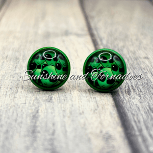 👽✨ Out-of-This-World Alien Stud Earrings ✨👽