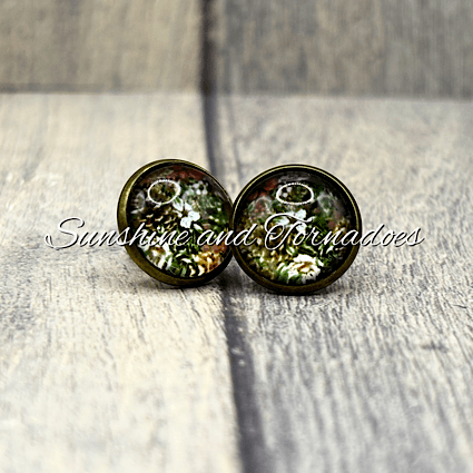 🌿✨ Autumn Floral Stud Earrings – Vintage Style ✨🌿 - Image 7