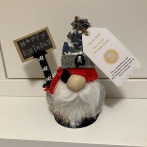 Gnome Skull – The Pirate Birthday Gift Gonk. Mini-Presentation Collectible Art Doll Ornamental Decoration