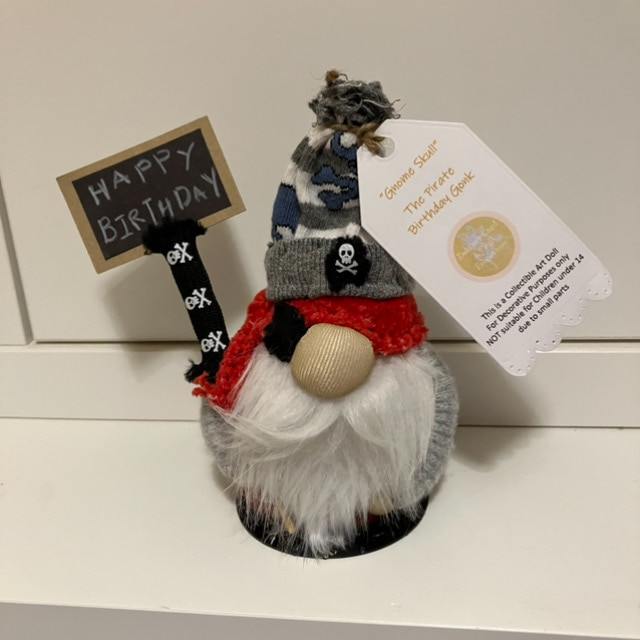 pirate gonk Gnome