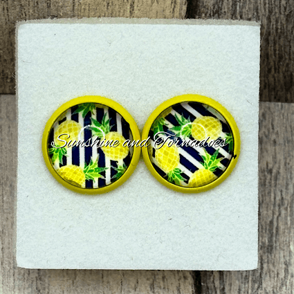 🍍✨ Handmade Pineapple Stud Earrings ✨🍍 - Image 7