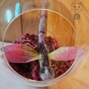 Needle felted dragonfly bauble – purple highlights with red flower