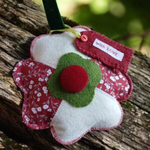 Mother’s Day flower hanging. Filled with homegrown lavender . All proceeds to The Stroke Association