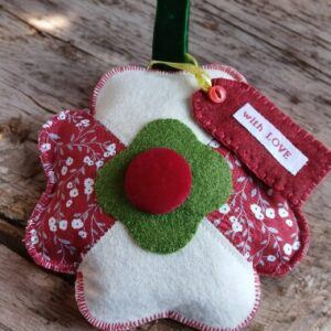 Mother’s Day flower hanging. Filled with homegrown lavender . All proceeds to The Stroke Association