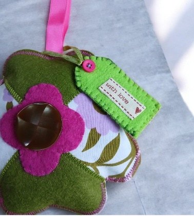 MEGAN Mother's Day flower hanging. Filled with homegrown lavender . All proceeds to The Stroke Association - Image 2