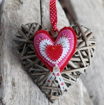 Valentines Day/ Mother's Day Heart decoration. All proceeds to The Stroke Association - Image 2