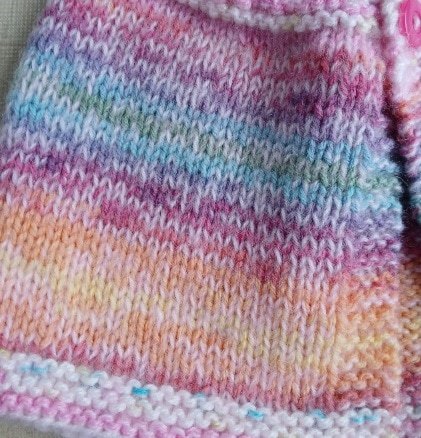 Handknitted baby cardigan. Approx 0 to 3 months. All proceeds to The Stroke Association - Image 5