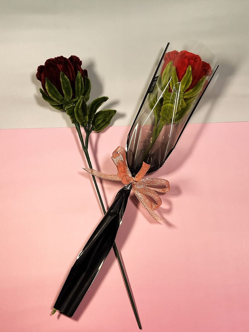 Fuzzywire Single Stem Rose - Type B Medium