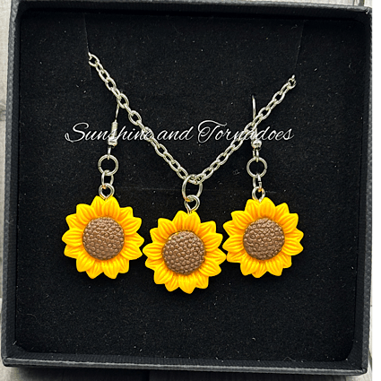 🌻✨ Polymer Clay Sunflower Jewellery Set – Necklace & Earrings ✨🌻
