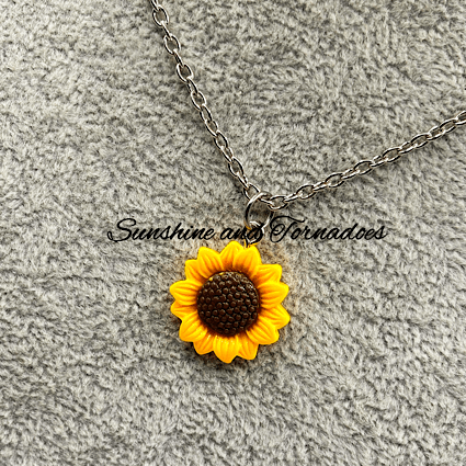 🌻✨ Polymer Clay Sunflower Jewellery Set – Necklace & Earrings ✨🌻 - Image 3