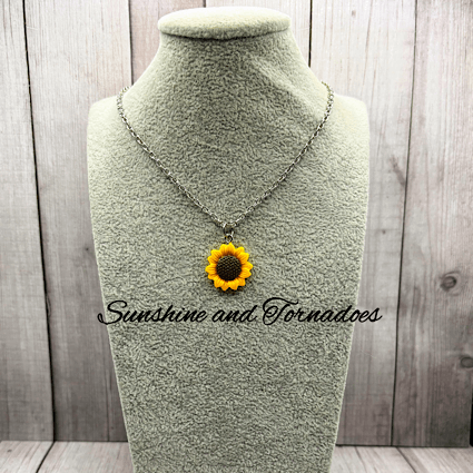 🌻✨ Polymer Clay Sunflower Jewellery Set – Necklace & Earrings ✨🌻 - Image 5