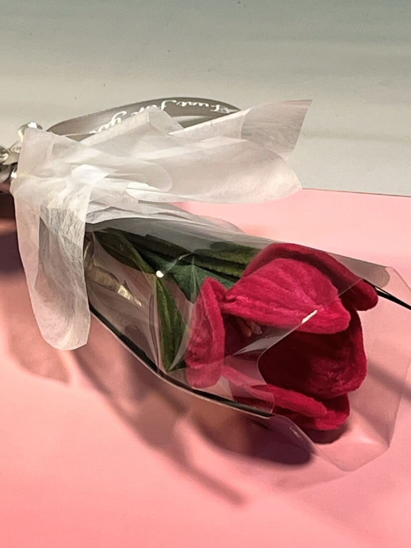 Wrapped Medium & Large Single Stem Open Tulip - Image 2