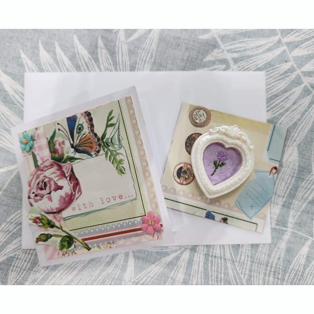 Vintage Style Card and Floral Magnet Sets, 3 available - Image 4