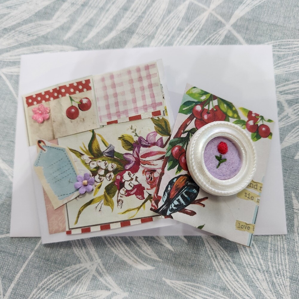 Vintage Style Card and Floral Magnet Sets, 3 available - Image 3