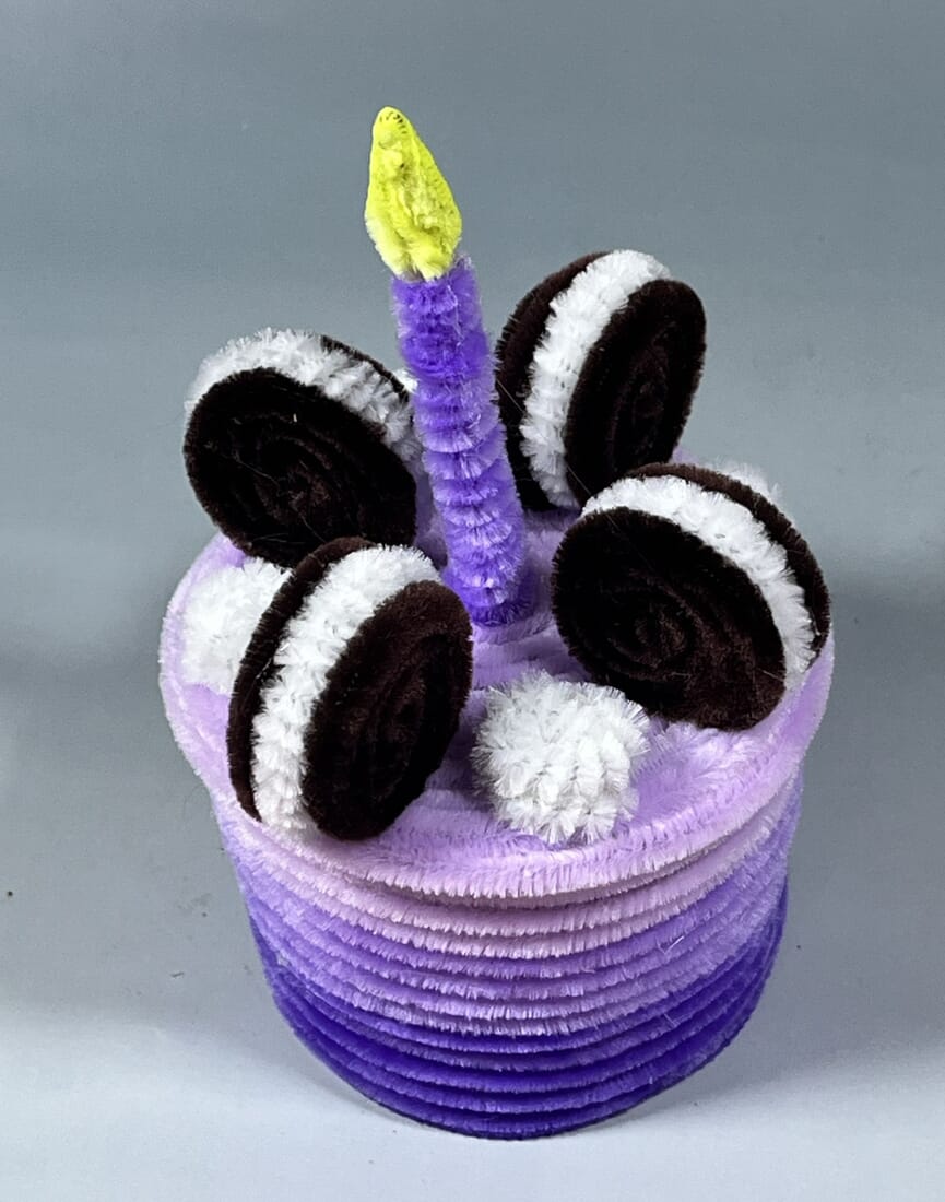 Fuzzywire Celebration Cake with Ombre Icing and Creamy Delights - Image 2