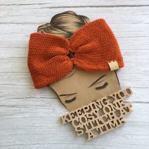 Medium Weight Machine-Knitted Headwrap with Carabiner