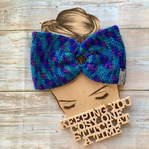 Medium Weight Machine-Knitted Headwrap with Carabiner