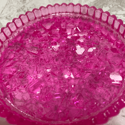 Resin Jewellery Trinket Tray with Crystal Bottom Layer - Image 3