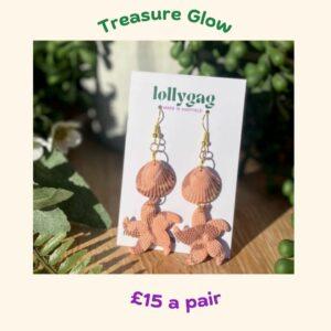 Treasure Glow handmade polymer clay shell and starfish earrings with warm peach tones, lightweight seaside jewellery by a UK maker.