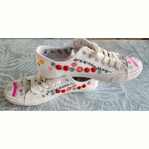 Hand embroidered and decorated Floral Canvas Pumps, with rainbow, Size 7 - Image 2