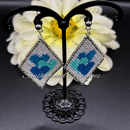Miyuki Delica Beaded Heart Earrings, Blue Heart Dangle Earrings, Handwoven Seed Bead Earrings, Geometric Beadwork Jewellery, Romantic Gift. - Image 6