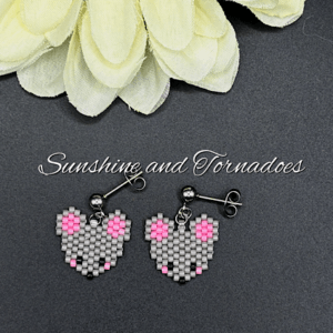 Handmade Beaded Rat Face Earrings – Cute Pixel Art Animal Jewellery