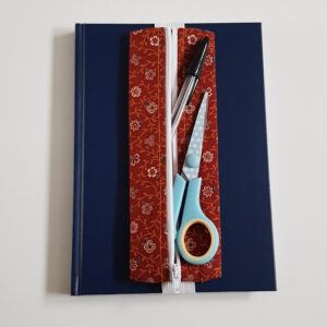Handmade A5 Planner Zipper Pouch - Elastic Notebook Pen Holder in Rust Floral Print