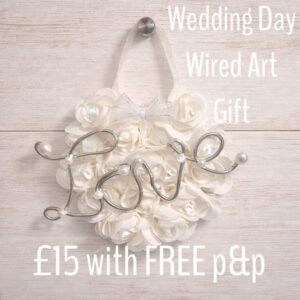 Stunning Wired Art Wedding Day Gift/Trinket Decoration
