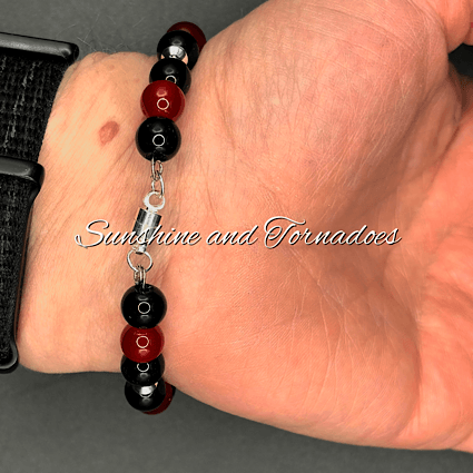 Red Black Spider Bracelet, Gothic Beaded Bracelet, Alternative Charm Bracelet, Spider Star Jewellery, Punk Gothic Gift, Magnetic Clasp Bracelet. - Image 7