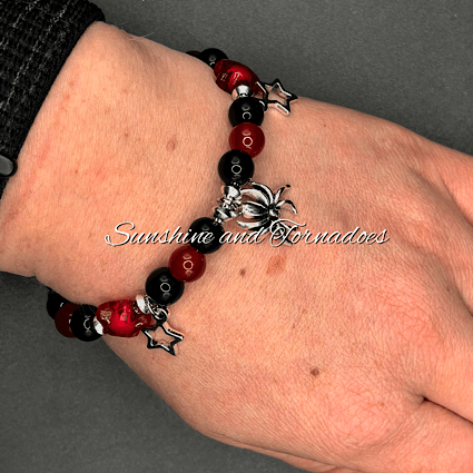 Red Black Spider Bracelet, Gothic Beaded Bracelet, Alternative Charm Bracelet, Spider Star Jewellery, Punk Gothic Gift, Magnetic Clasp Bracelet. - Image 6