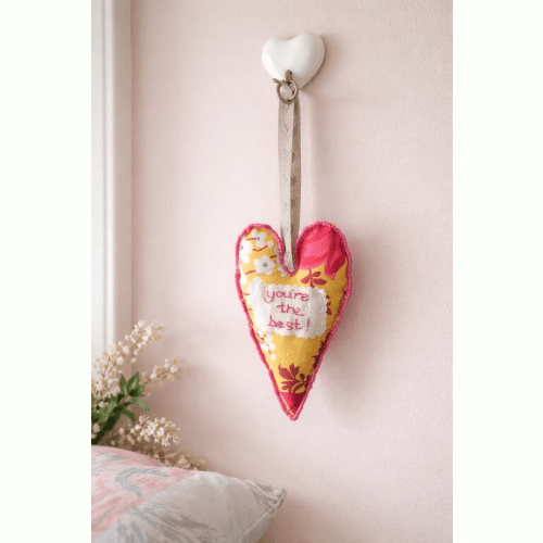 Hanging Floral Heart with caption 'You're the best' - Image 2