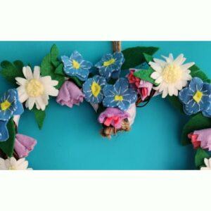 Hanging Wicker Heart Wreath with handmade felt daisies, forgetmenots and foxgloves28 cm