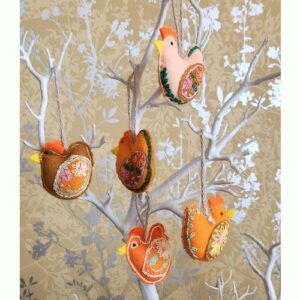Hanging Spring Hens/Chicken Decorations, 5 available