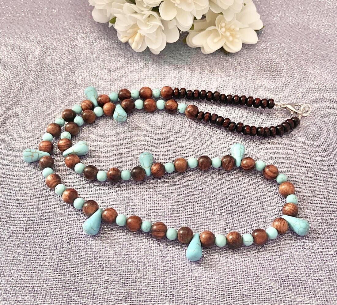 20-Inch Turquoise and Rosewood Necklace - Image 2
