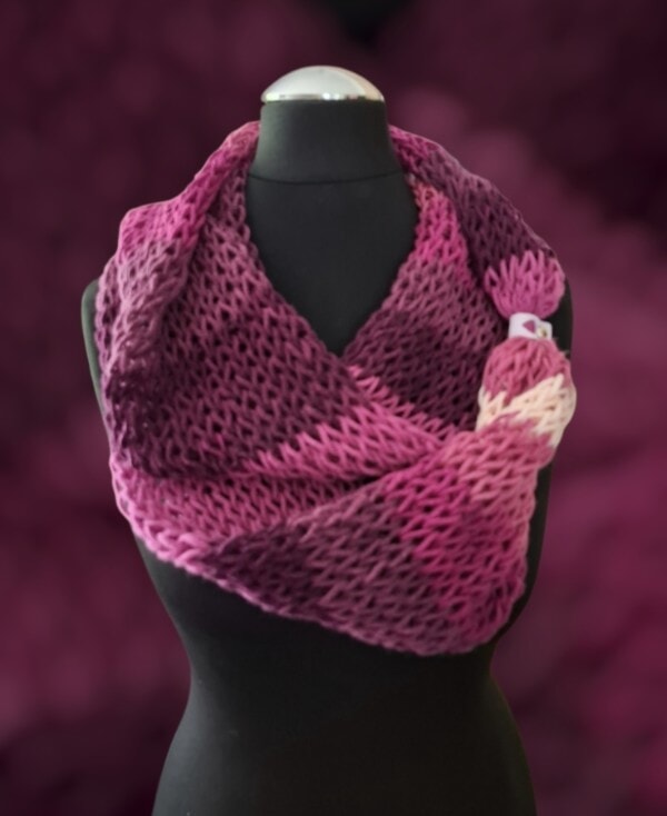 Handmade Loom Crocheted Drop Stitch Snood - Image 4