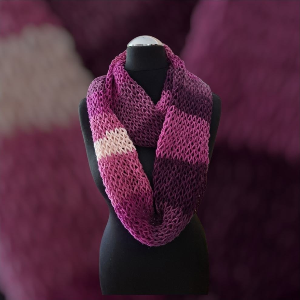 Handmade Loom Crocheted Drop Stitch Snood - Image 2