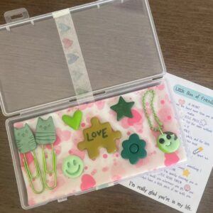 Little Box of Friendship Gift Set – Handmade Polymer Clay Keepsake Box with Blob Key Charm – Meaningful Friendship Gift UK
