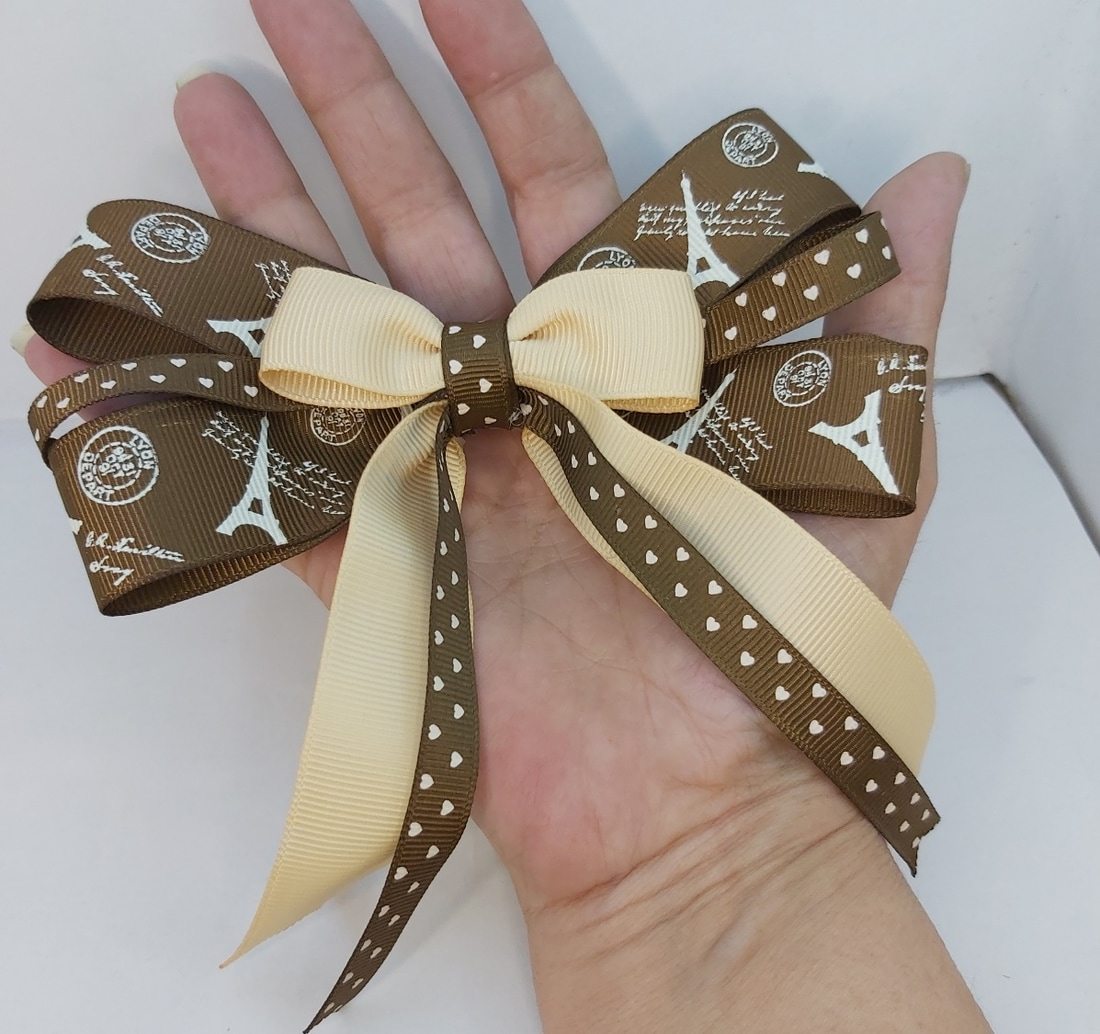 Parisian Dreams Postcard Hair Bow & Polka Dot Clip Set - Image 3